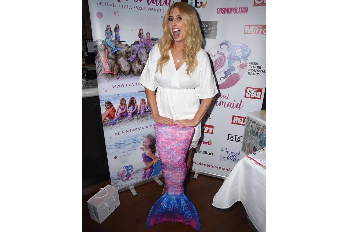 Stacey Solomon Celebrity Planet Mermaid Visit