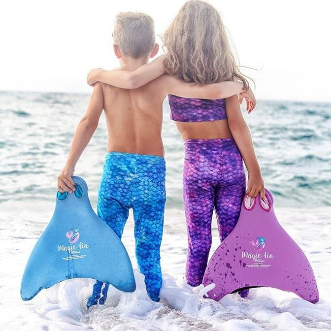 Fin Fun at the ocean with Frozen Aqua Mermaid Leggings